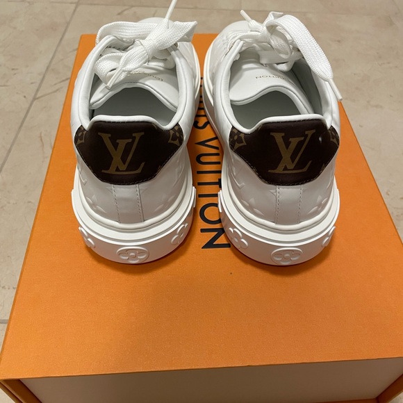 Louis Vuitton Time Out Sneaker - Picture 2 of 8